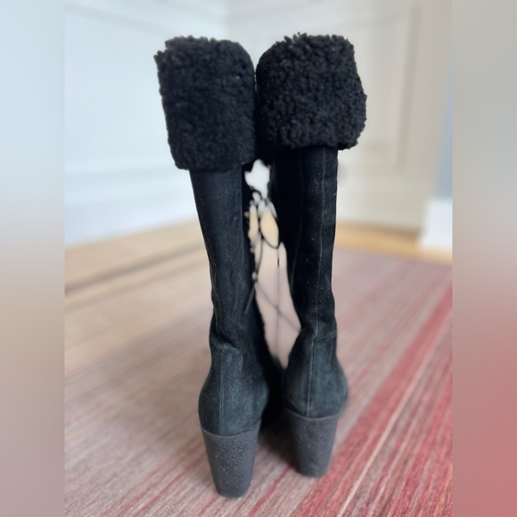 Fendi Suede Winter Boots with Shearling Top - Picture 9 of 13